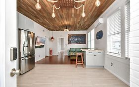 Nautical Loft With Outdoor Kitchen & Beach Access