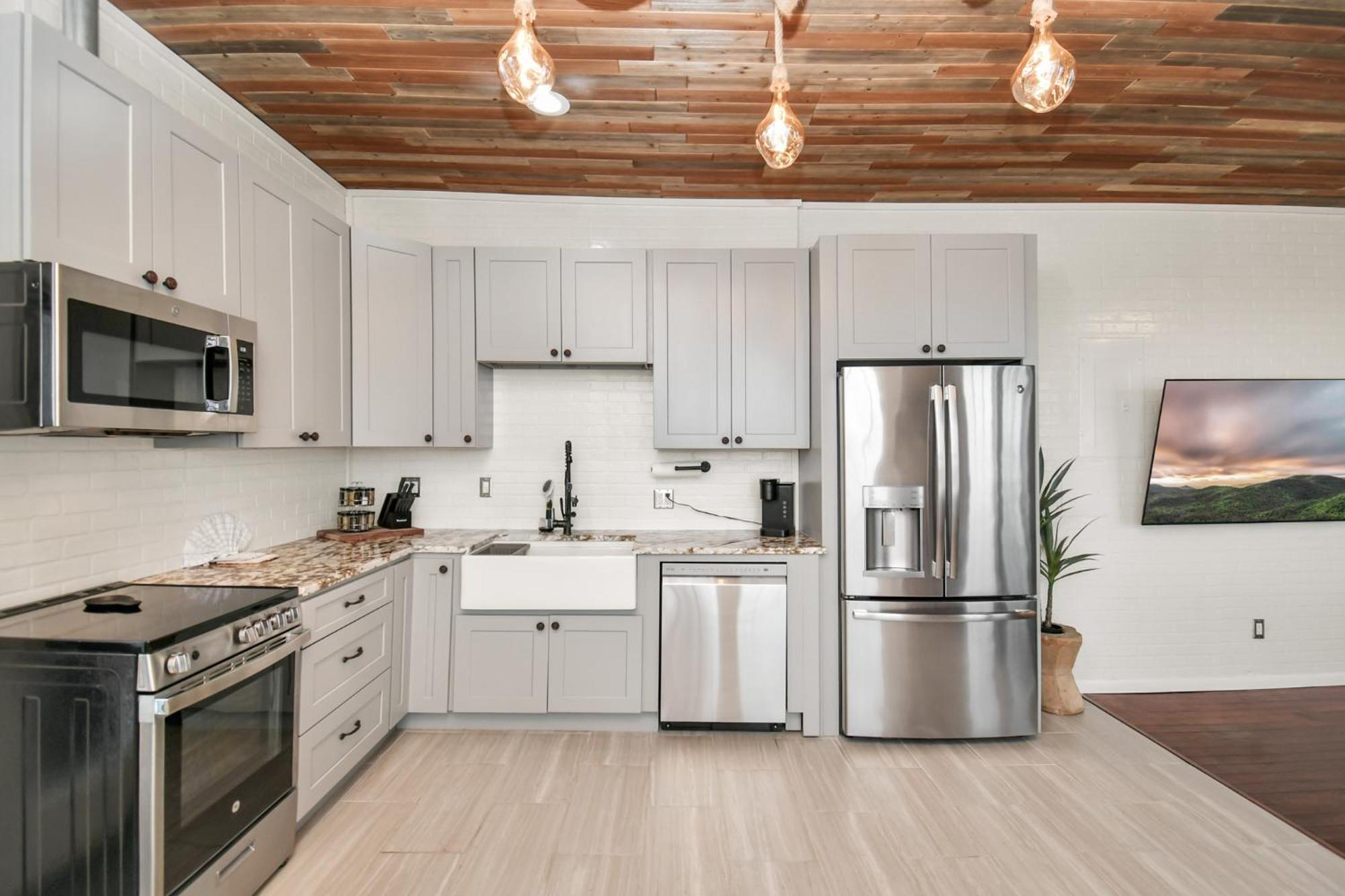 Nautical Loft With Outdoor Kitchen & Beach Access Apartment Galveston Exterior photo